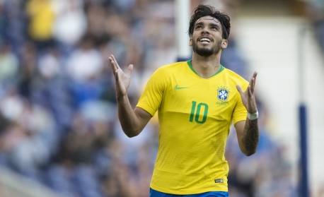 Ex-jogador do Flamengo, Lucas Paquetá se machuca em brincadeira e terá que passar por operação 