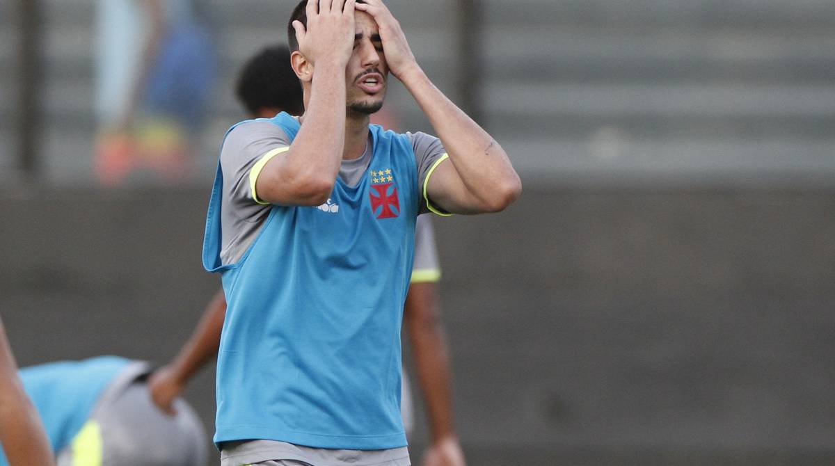 25/03/2019 - Treino do Vasco em Sao Januario antes do jogo contra o Bangu pela semi final da Taca Rio, pelo campeonato carioca 2019. Na imagem, Thiago Galhardo. Foto de Alexandre Brum / Agencia O Dia