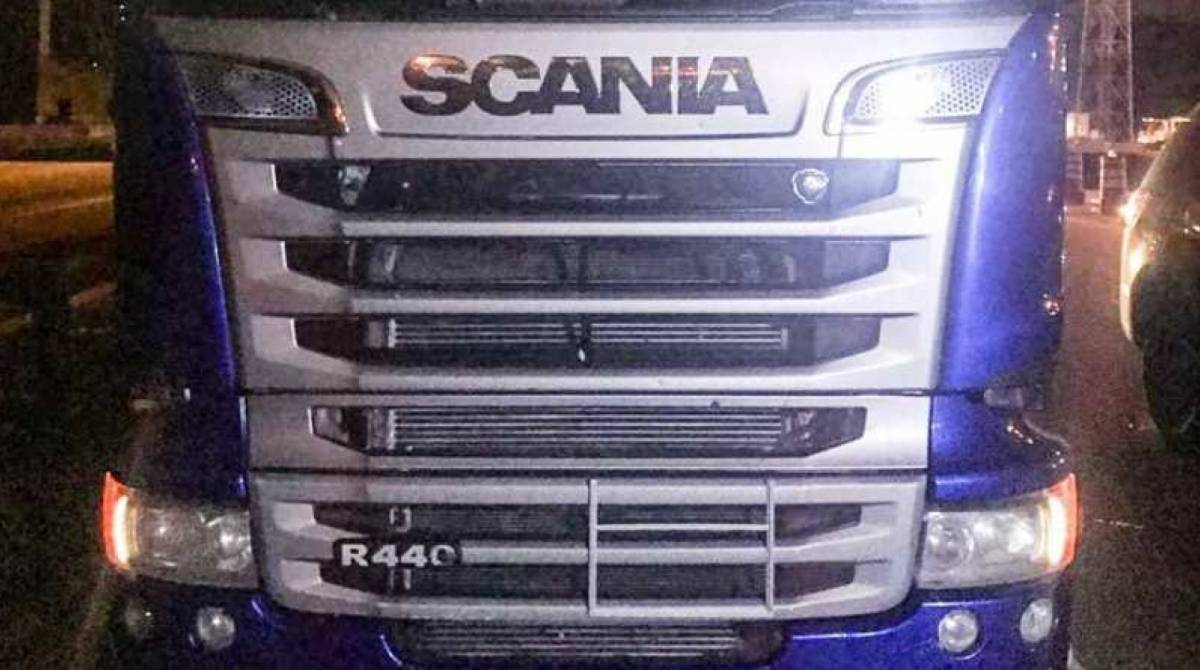 Carreta foi recuperada durante ação da PRF - Divulgação