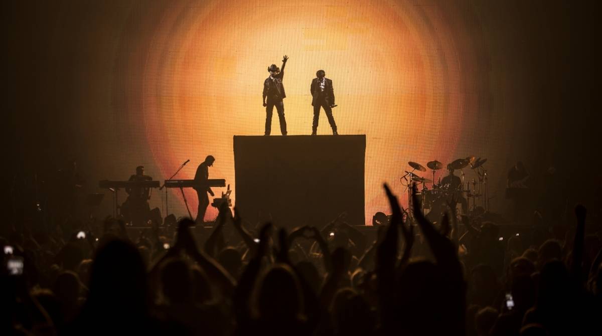 Chitãozinho e Xororó trazem turnê 'Evidências' de volta ao Rio de Janeiro