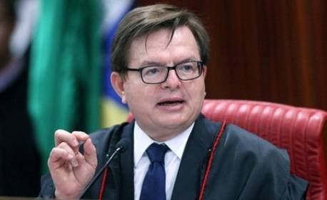 Juízes 'não devem temer' debate sobre salários, defende presidente do STJ