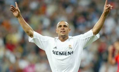 Ex-lateral Roberto Carlos jogará por time amador inglês após rifa