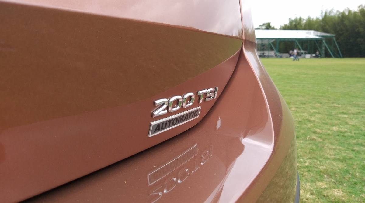 Abaixo da Highline, todas as versões do T-Cross utilizam o motor 1.0 turbo com 128 cavalos e torque de 20,4 quilos