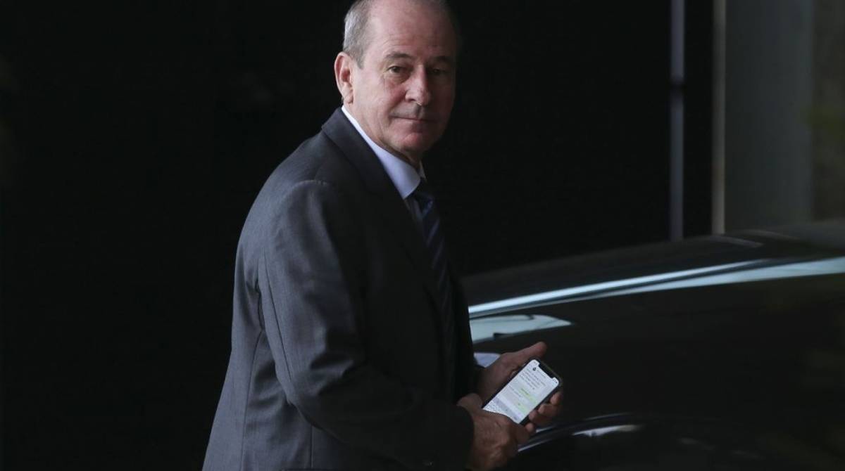 O general Fernando Azevedo e Silva comandou uma reuni&atilde;o com generais do alto comando das For&ccedil;as Armadas - Antonio Cruz/  Ag&ecirc;ncia Brasil