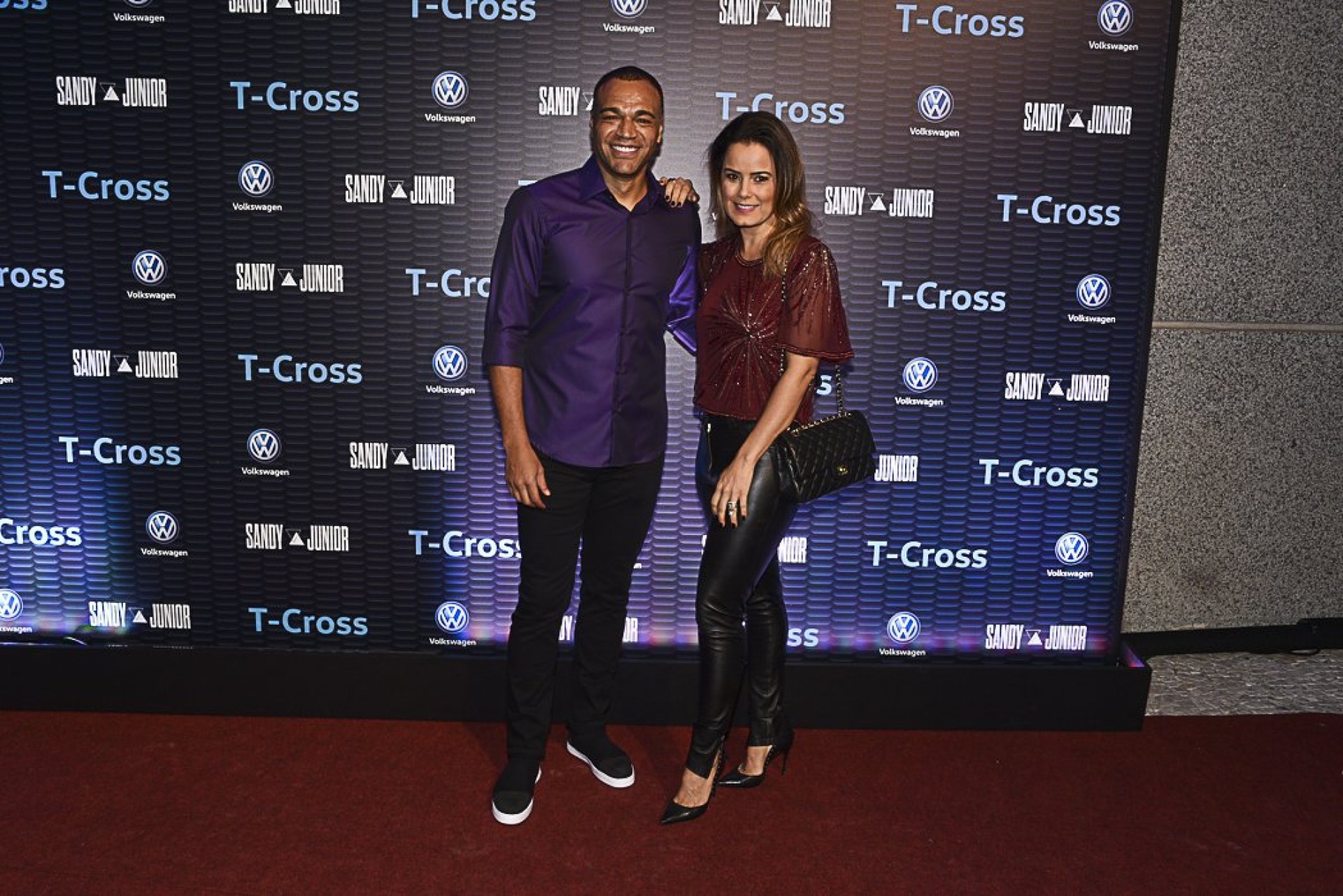 Denilson e Luciele Di Camargo - Picasa