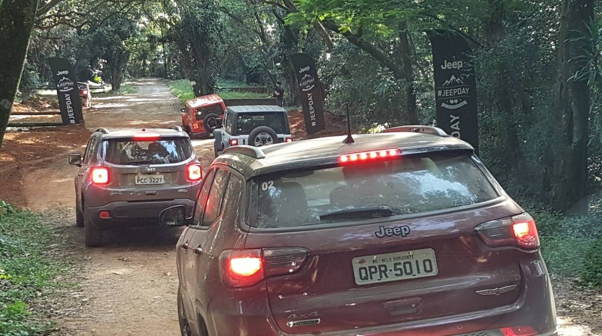 Trilha com Jeep Wrangler, Renegade e Compass no Jeep Day