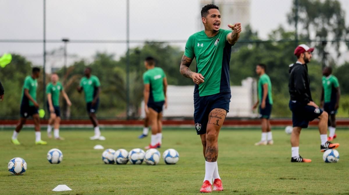 Luciano no treino do Fluminense