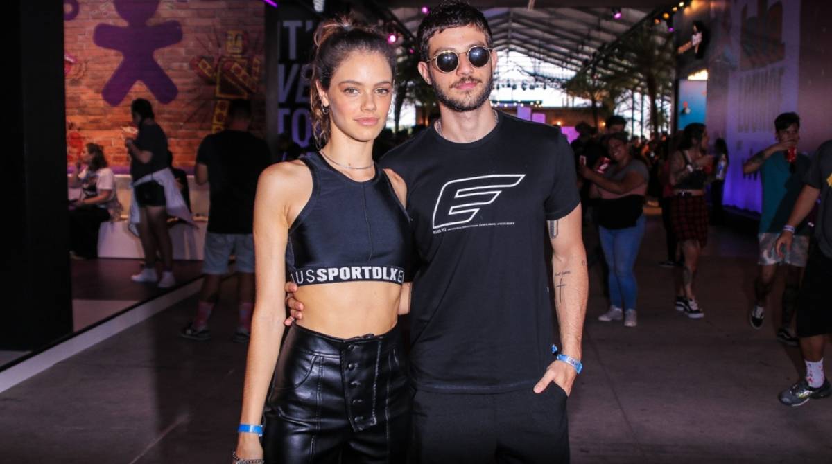 Chay Suede e Laura Neiva
