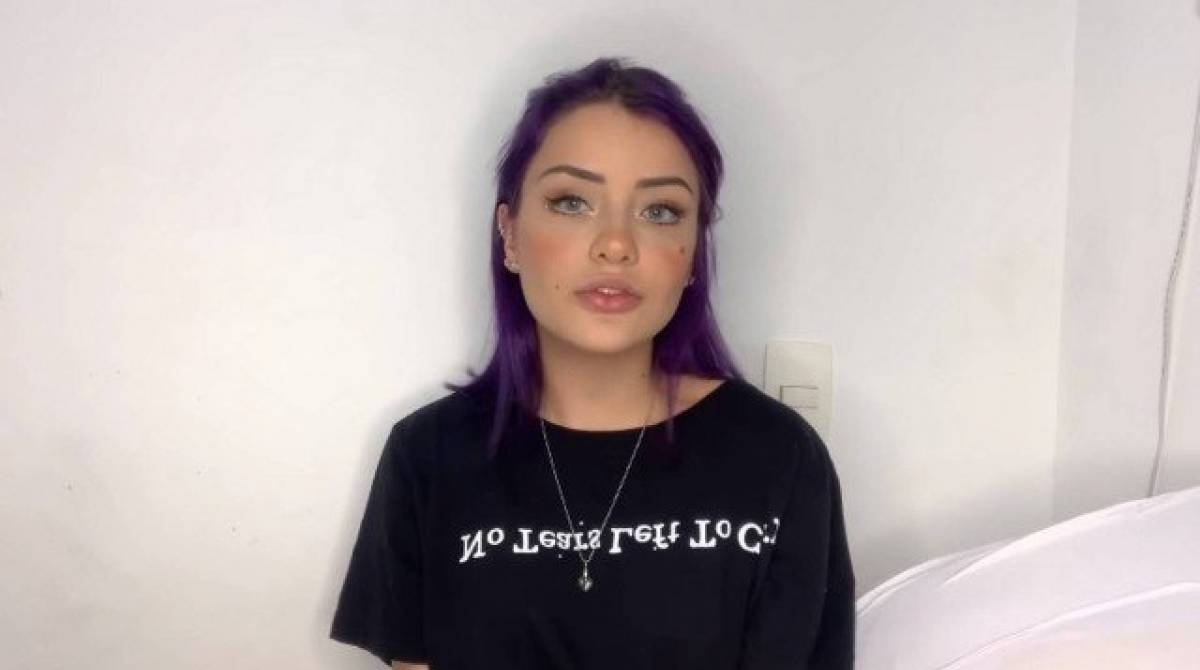 Vitória Castro, mais conhecida como Vee Castro, afirma ter sido estuprada por um ex-BBB em um cruzeiro - Rerodução Internet