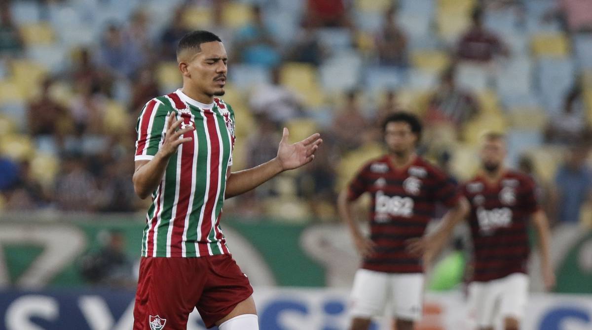 Rio de Janeiro - RJ - 06/04/2019 - Futebol - Campeonato Carioca 2019 - Jogo valido pela semifinal do Campeonato Carioca - Flamengo x Fluminense, Estadio Mario Filho, Maracana, zona norte do Rio - na foto, Gilberto, do Fluminense - Foto Reginaldo Pimenta / Agencia O Dia
