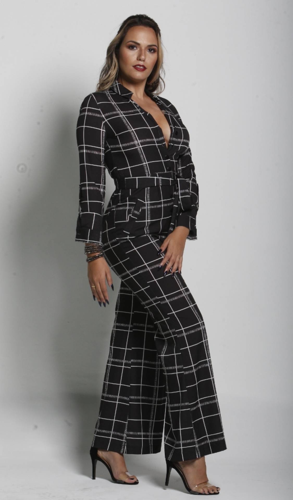 05/04/2019 - Ensaio Moda com a cantora Gabi Lima para o D Mulher. Foto de Alexandre Brum / Agencia O Dia..CAD D MODA CULTURA ARTE ENTRETENIMENTO ROUPAS CALCADOS MAQUIAGEM SESSAO DE FOTOS