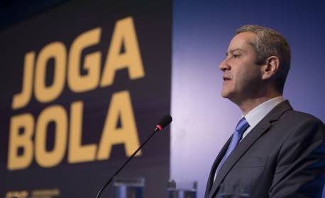 Presidente da CBF defende arbitragem: 'Quem será o favorecido se todos os 20 são prejudicados?'