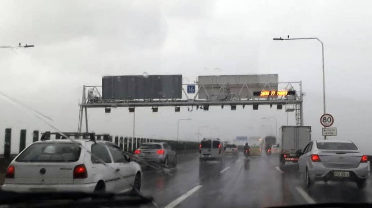 Chuva na Ponte Rio-Niterói