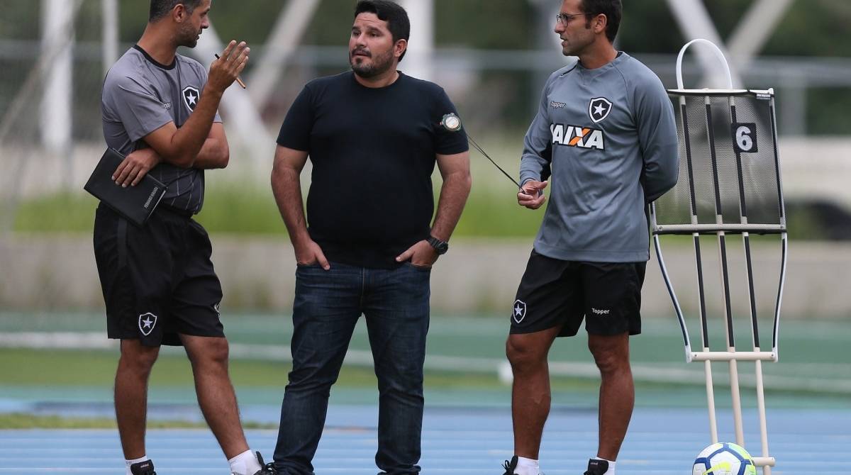 Eduardo Barroca comandará um time profissional pela primeira vez - Vitor Silva/SSPress/Botafogo