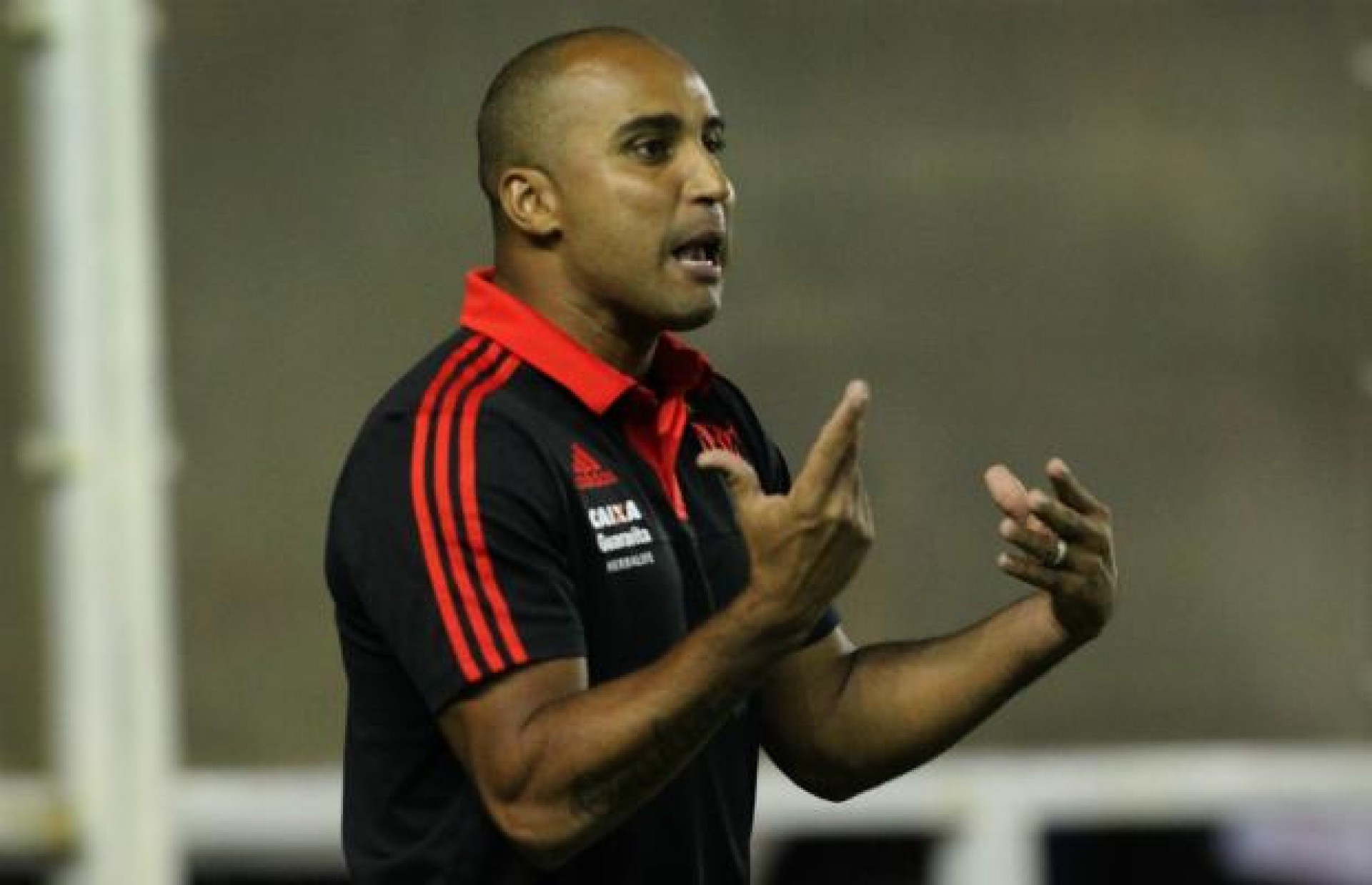 Deivid já defendeu o Flamengo como treinador e como auxiliar técnico - Gilvan de Souza/ Flamengo / Divulgação