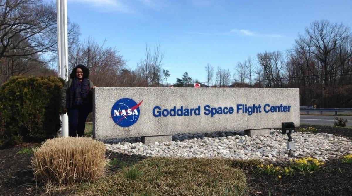 Carolyne Oliveira é moradora de Duque de Caxias e faz estágio na NASA