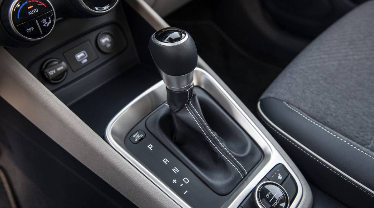 Modelo será oferecido em duas opções, uma manual de seis marchas e uma automática com transmissão CVT