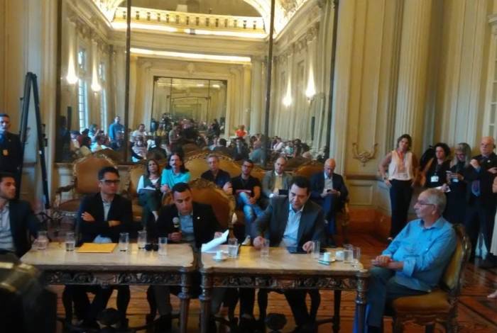 ComissÃ£o decidiu por dar prosseguimento em processo de impeachment de Crivella
