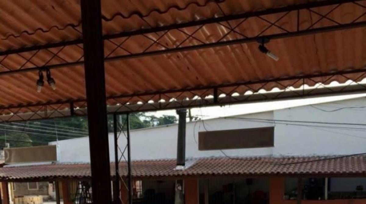 Crime aconteceu num bar da Rua Comandante Paulo Silva, em Austin, Nova Iguaçu