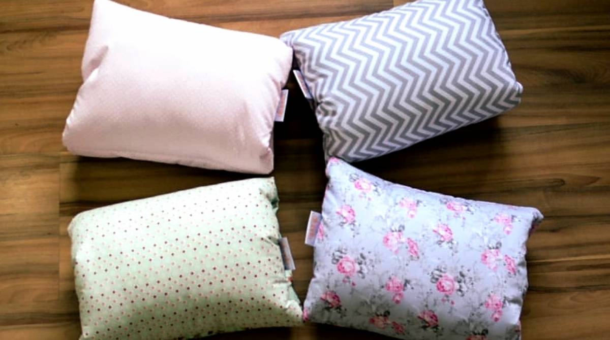 Aluada personaliza almofadas que encaixam no bra&ccedil;o na hora de amamentar - Divulgação