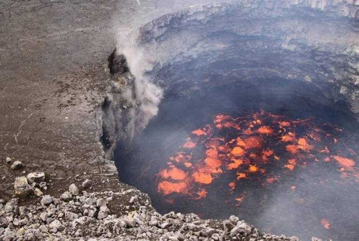 Vulcão entrou em erupção pela última vez há quatro meses