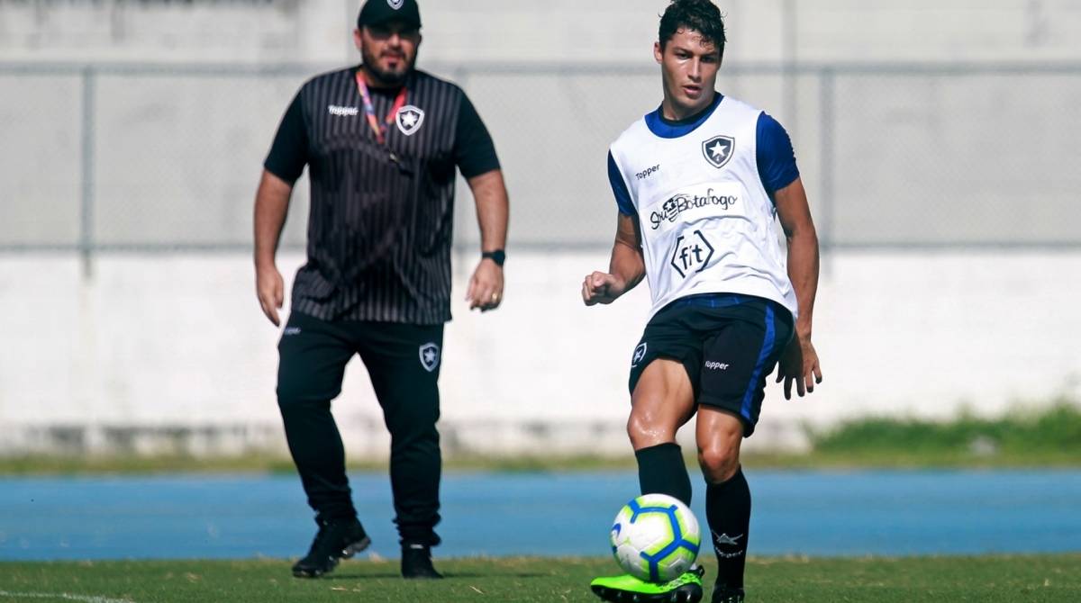 Marcinho.Treino do Botafogo no Estadio Nilton Santos. 26 de Abril de 2019, Rio de Janeiro, RJ, Brasil. Foto: Vitor Silva/SSPress/Botafogo.