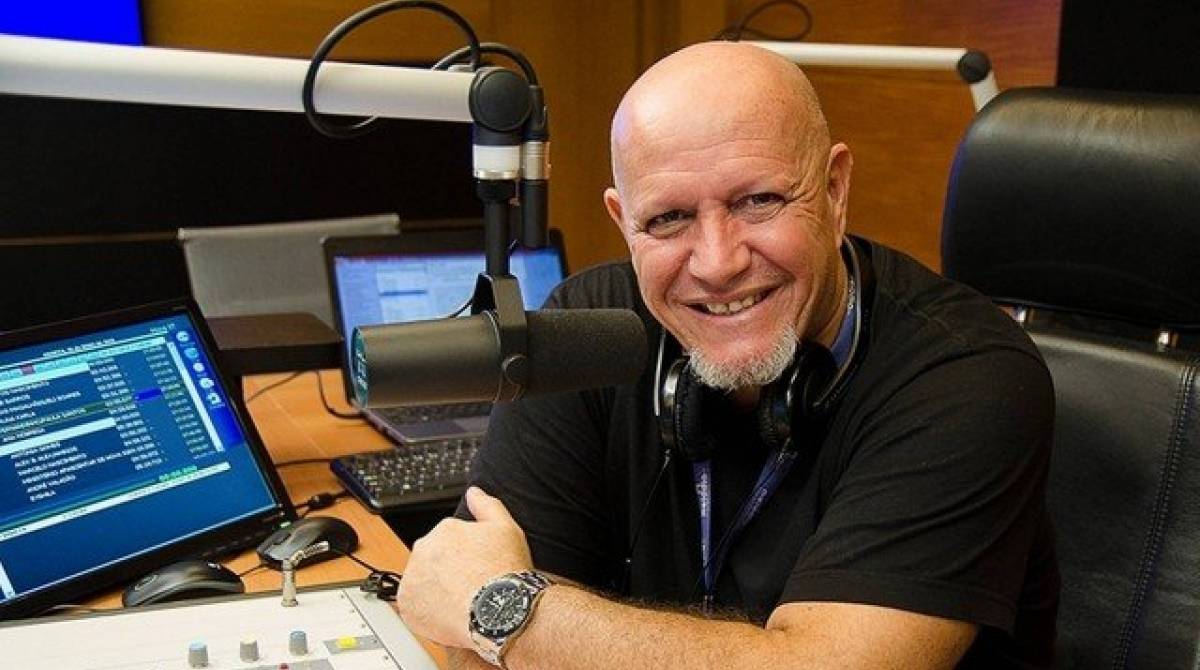 Gustavo de Moraes foi baleado durante uma tentativa de assalto a &ocirc;nibus e passa bem - Divulga&ccedil;&atilde;o / R&aacute;dio Melodia