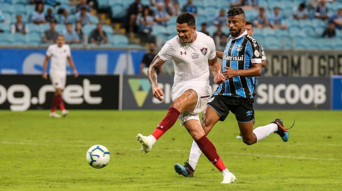 Porto Alegre - 05/05/2019 - Arena do Grêmio..Fluninense enfrenta o Grêmio esta noite pela 3ª rodada do Campeonato Brasileiro 2019..FOTO: LUCAS MERÇON / FLUMINENSE F.C.. .IMPORTANTE: Imagem destinada a uso institucional e divulgação, seu uso comercial está vetado incondicionalmente por seu autor e o Fluminense Football Club.É obrigatório mencionar o nome do autor ou usar a imagem....IMPORTANT: Image intended for institutional use and distribution. Commercial use is prohibited unconditionally by its author and Fluminense Football Club. It is mandatory to mention the name of the author or use the image....IMPORTANTE: Imágen para uso solamente institucional y distribuición. El uso comercial es prohibido por su autor y por el Fluminense Football Club. És mandatório mencionar el nombre del autor ao usar el imágen. - Lucas Mercon/Fluminense