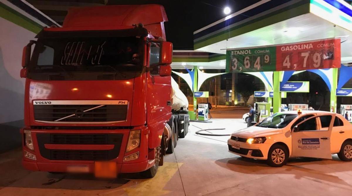 Após implantação de novo sistema, 30 veículos com carga irregular foram retidos - Divulgação/Sefaz