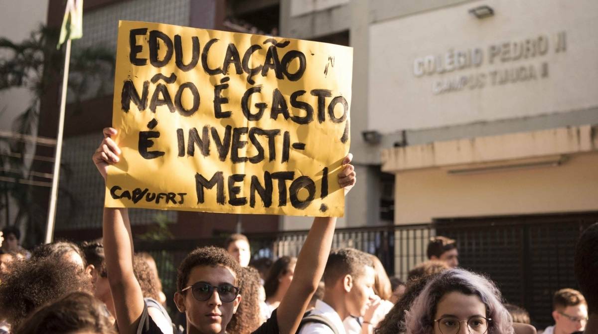 Al&eacute;m da comunidade do ensino superior, a rede b&aacute;sica tamb&eacute;m aderiu &agrave; paralisa&ccedil;&atilde;o - Delmiro Junior/Parceiro/Ag&ecirc;ncia O Dia