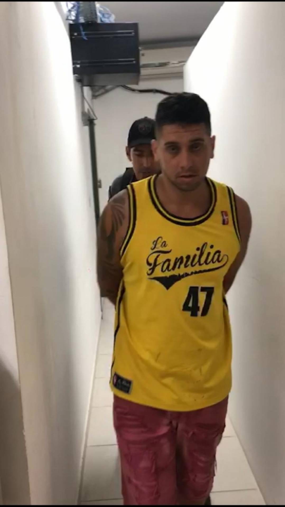 Márcio Guimarães Wernay após chegar na Delegacia de Homicídios da Capital 