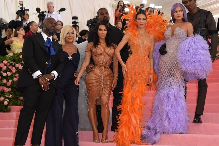 Corey Gamble, Kris Jenner, Kanye West, Kim Kardashian West, Kendall Jenner, Kylie Jenner e Travis Scott - AFP