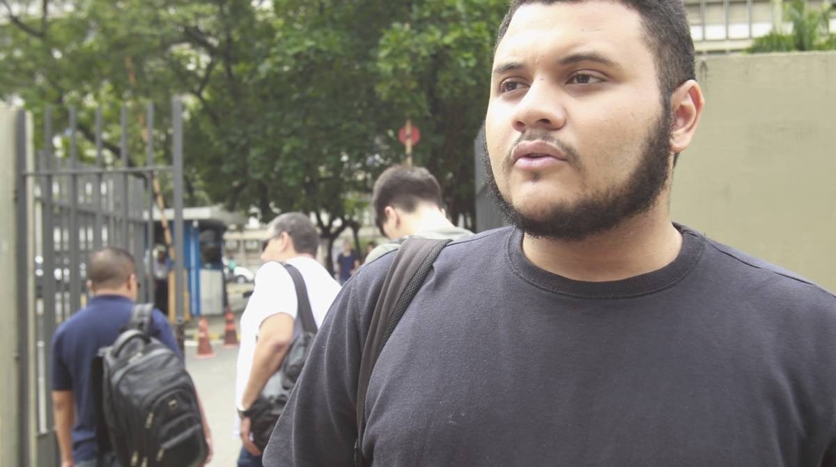 Pauta sobre o fim da pol&iacute;tica de cotas. Entrevistas e personagens na UERJ.     Na foto: Dener Luz