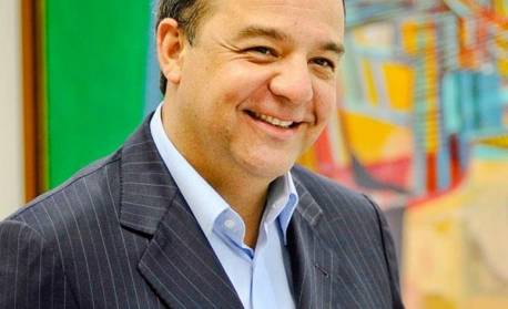 TRF2 concede prisão domiciliar para Sergio Cabral; ex-governador segue preso por outros processos