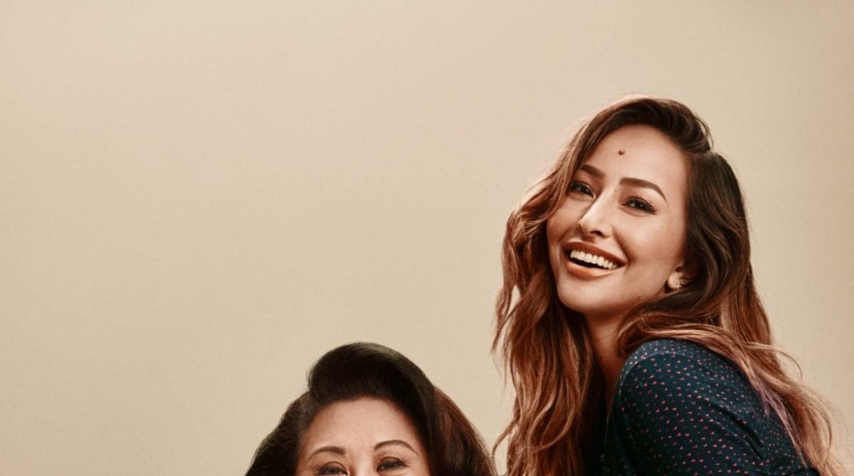 Dona Kika Sato e a filha, Sabrina Sato