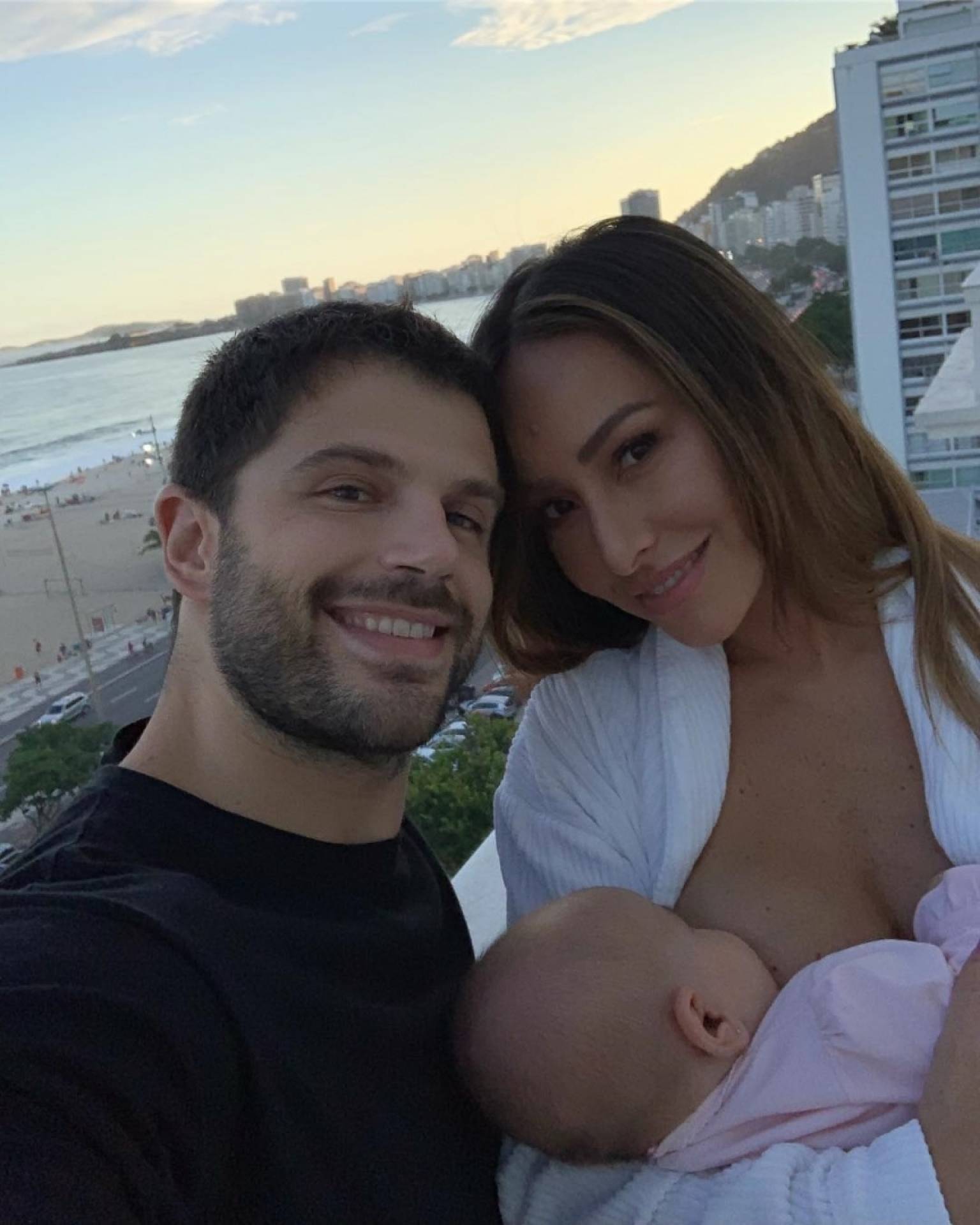 Duda, Sabrina e a filha