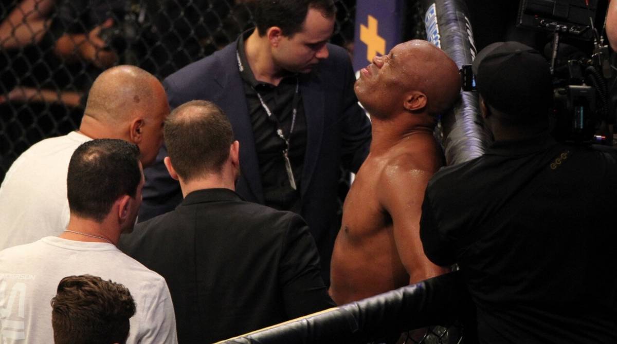 Jared Cannonier x Anderson Silva 