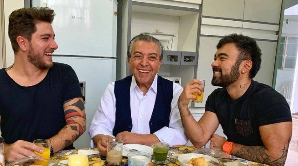 Maurício de Sousa posta foto com o filho Mauro (à direita) e seu genro - Reprodução de Internet