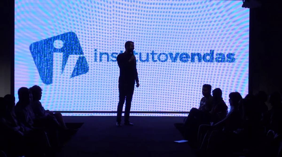 Gustavo Malavota cria o Instituto Vendas para ajudar pequenos comerciantes a terem sucesso nos negócios