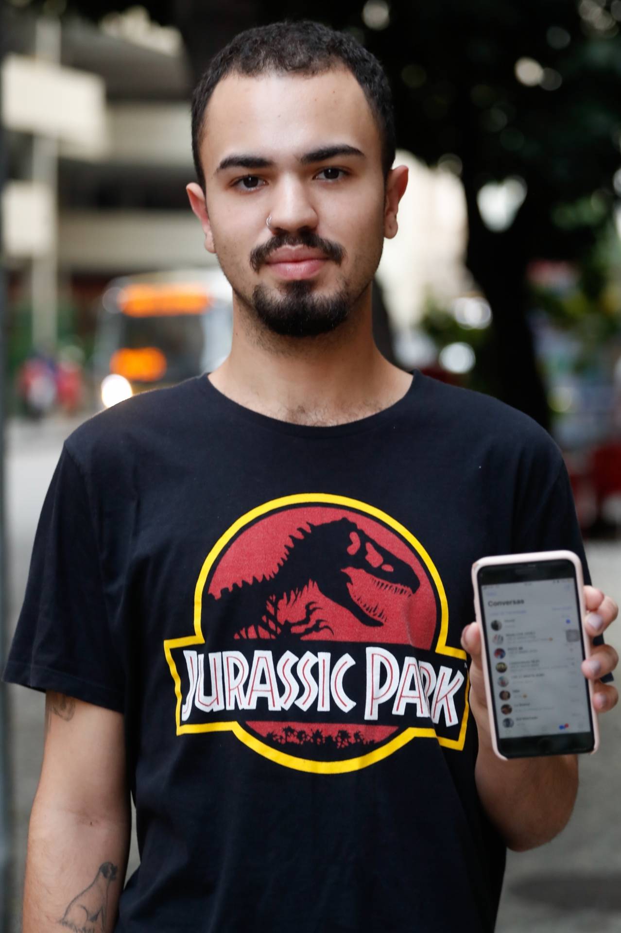 Rio, 14/05/2019 - Enquete sobre Watts App, na Pedro Fernando - Foto: Gilvan de Souza / Ag. O Dia