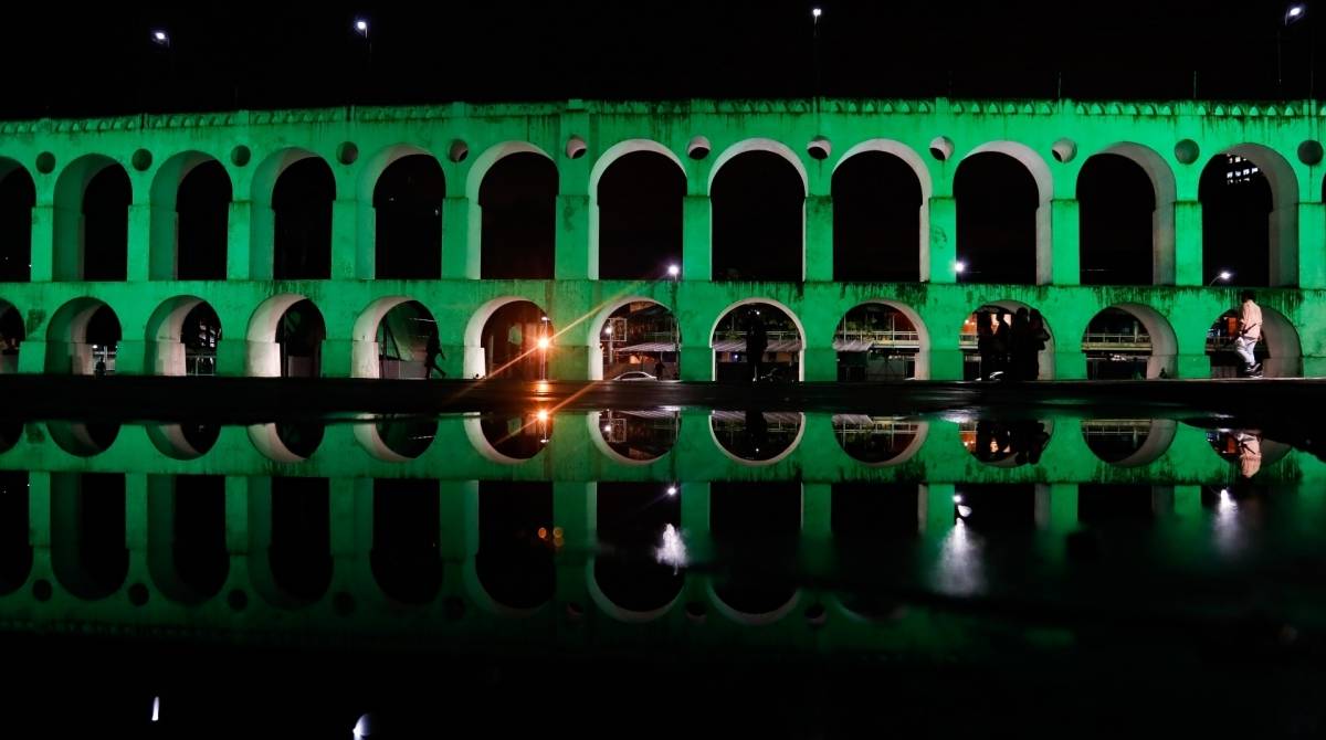 Rio, 15/05/2019 - Moradores de rua que foram ressocializados por assistentes sociais, na foto arcos da Lapa, - Foto: Gilvan de Souza / Agencia O Dia - Gilvan de Souza / Agencia O Dia