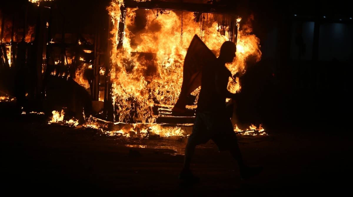 Milhares de manifestantes se re&uacute;nem para protestar contra os cortes do presidente Jair Bolsonaro (PSL) e do ministro da Educa&ccedil;&atilde;o, na tarde desta quarta(15), no Centro do Rio. Foto: Daniel Castelo Branco/Ag&ecirc;ncia O Dia