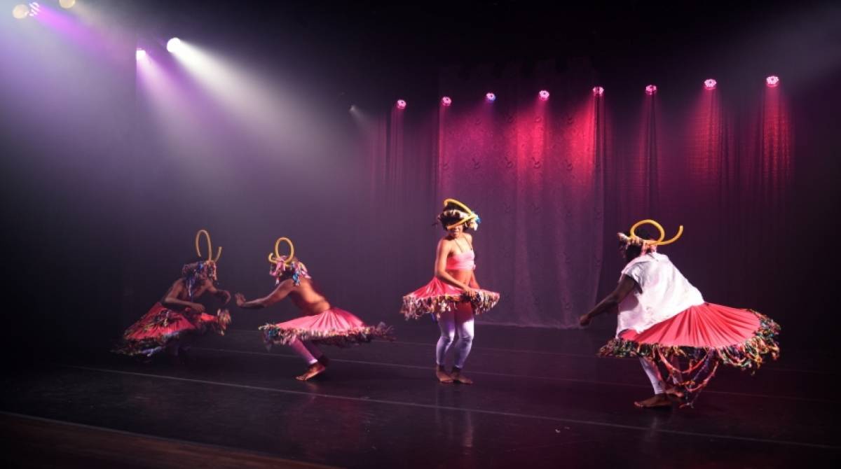 Espetáculo 'Dança Naná' - Wilton Montenegro/Divulgação