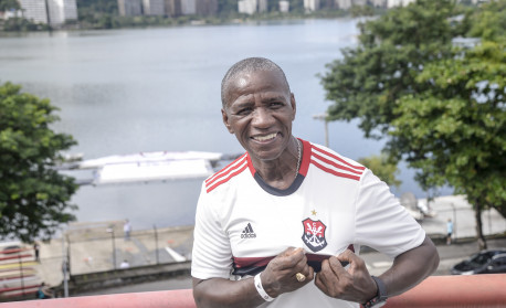 Adílio pede Gérson na Seleção, diz que Gabigol merece estátua na Gávea e evita comparações entre gerações campeãs do Flamengo