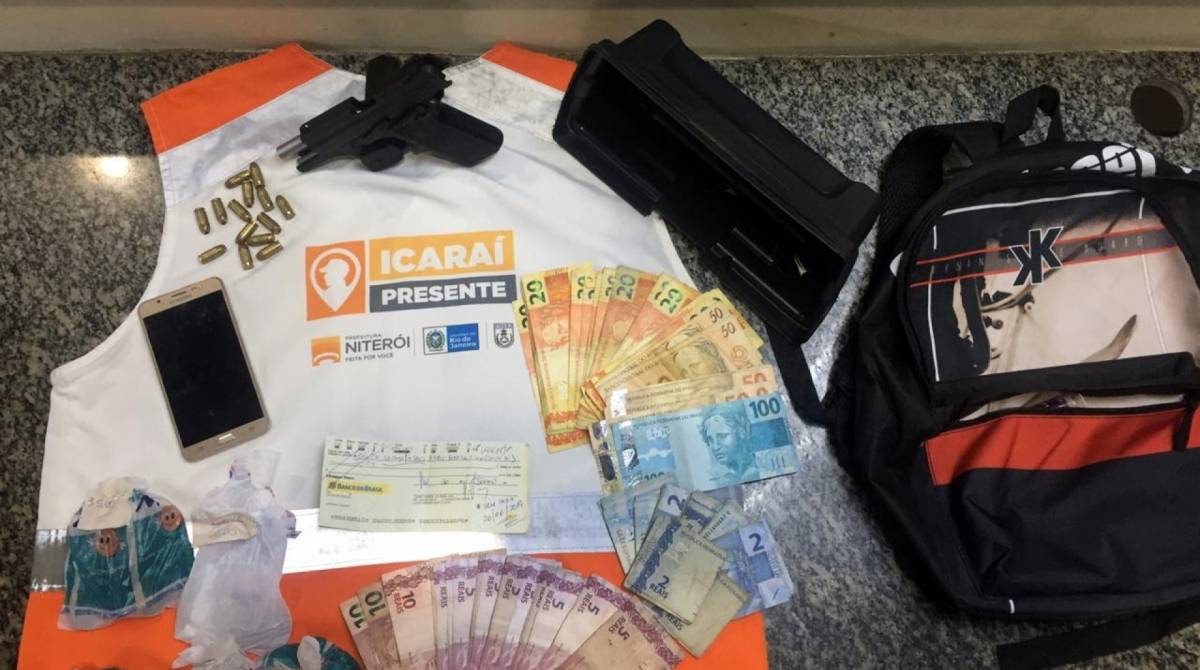 Material apreendido com Seu Madruga