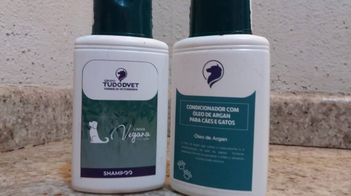 Xampu e condicionador com óleo de arghan da Tudodvet para pets