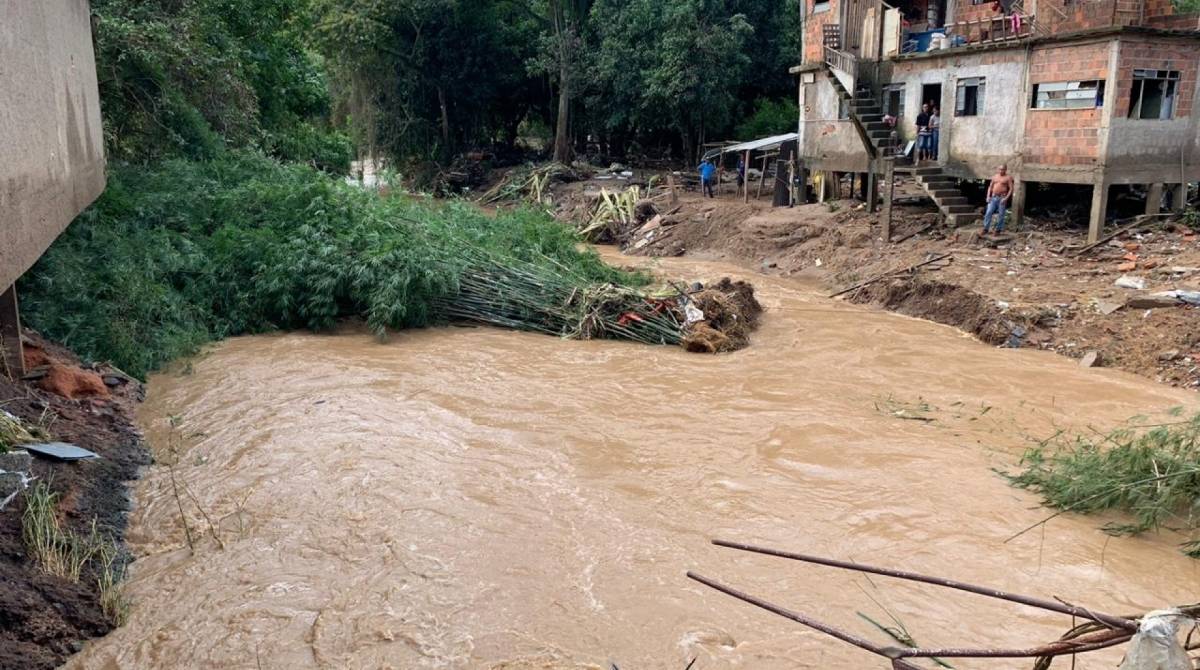 Barra Mansa foi uma das cidades mais atingidas pela chuva no estado 
