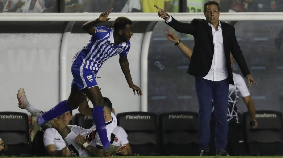 Rio, 19/05/2019, Vasco x Avai, na foto vanderlei luxemburgo. Foto Gilvan de Souza / Agencia O Dia - Gilvan de Souza/Agência O Dia