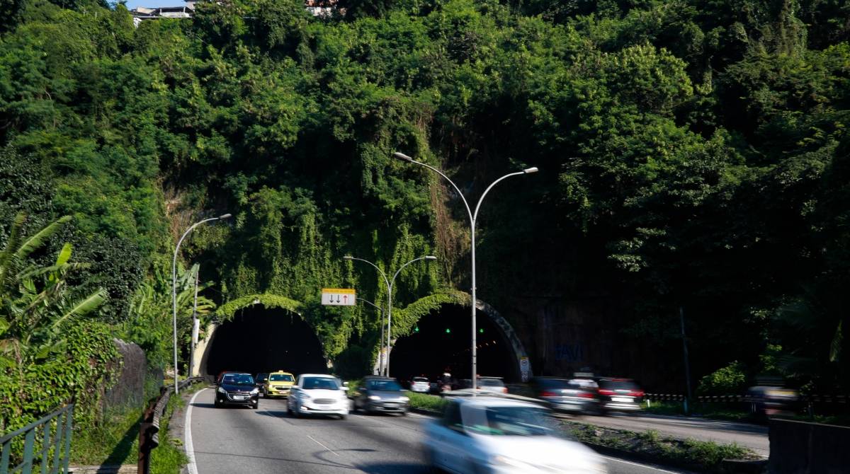 T&uacute;nel Rebou&ccedil;as teve lentid&atilde;o no tr&acirc;nsito, neste domingo - Gilvan de Souza / Arquivo Ag&ecirc;ncia O Dia