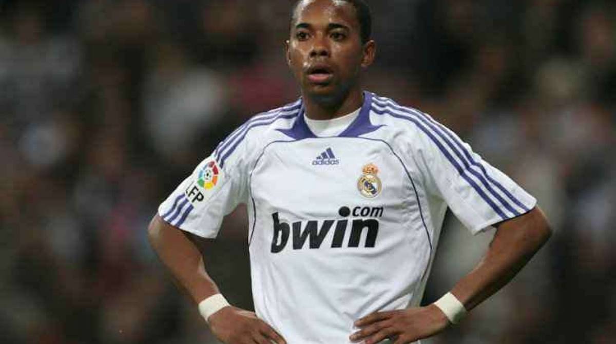 Robinho nos tempos de Real Madrid - AFP PHOTO/ PIERRE-PHILIPPE MARCOU